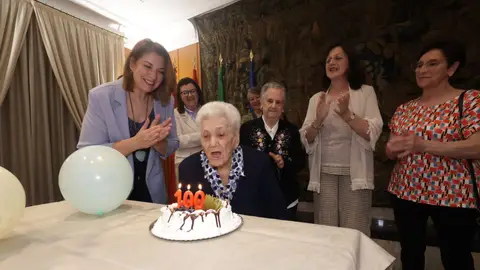 Feliz centenario Soledad Feliz centenario Soledad