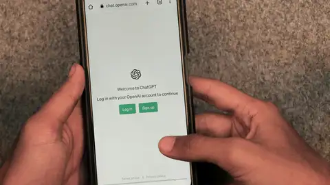 Pantallazo de la aplicación chat gpt en un móvil Pantallazo de la aplicación chat gpt en un móvil