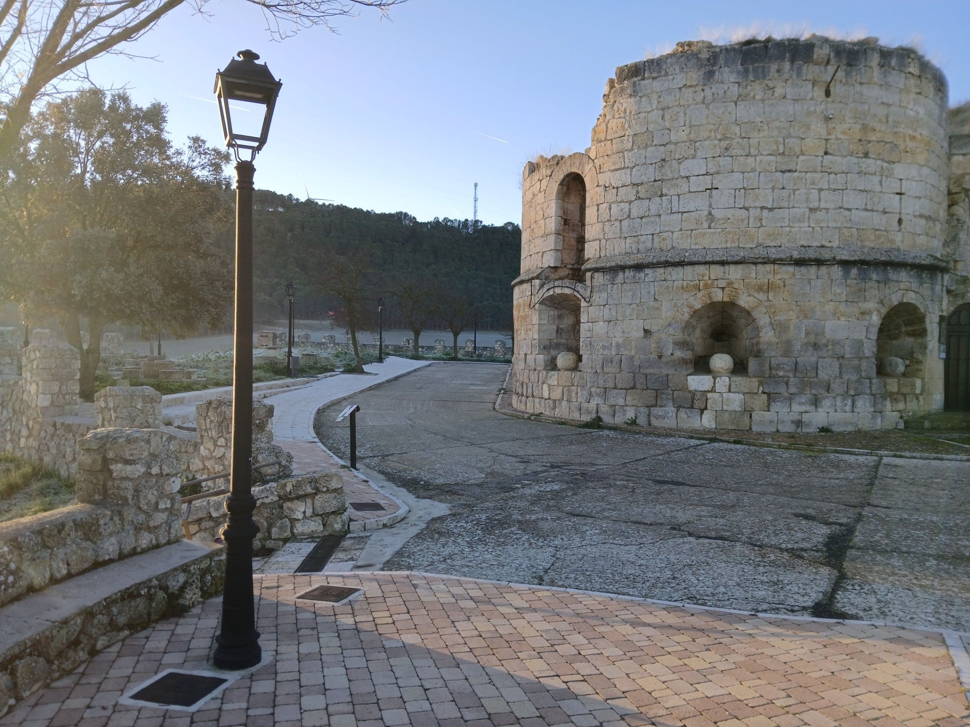 La Diputación adjudica la mejora de la eficiencia energética en el Barrio de las Bodegas de Astudillo La Diputación adjudica la mejora de la eficiencia energética en el Barrio de las Bodegas de Astudillo