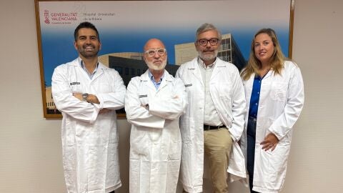 equipo de Cirug&iacute;a Pl&aacute;stica y Reparadora del Hospital de La Ribera