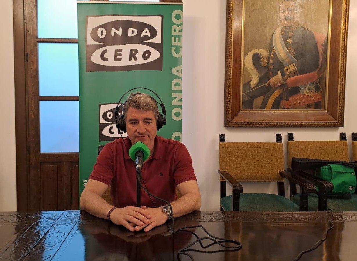 Pepe Vegara: "El ciudadano va a observar un cambio notable en el servicio de recogida de residuos" Pepe Vegara: "El ciudadano va a observar un cambio notable en el servicio de recogida de residuos"