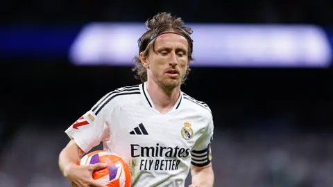 Xavi Alonso quiere contar con Modric Xavi Alonso quiere contar con Modric