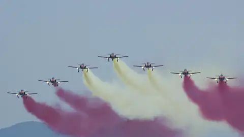 La Comunidad de Madrid homenajea a la Patrulla Águila La Comunidad de Madrid homenajea a la Patrulla Águila