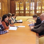 Reunión de Sí a la Tierra Viva con grupos políticos en el Congreso de los Diputados Reunión de Sí a la Tierra Viva con grupos políticos en el Congreso de los Diputados