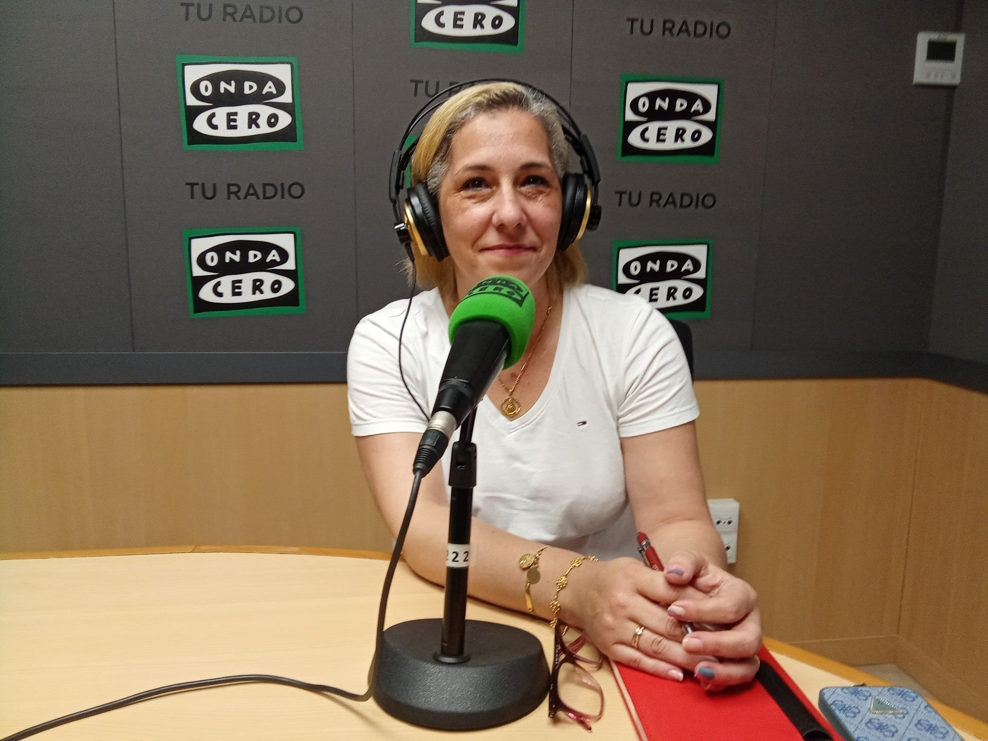 Sonia Sonia Terrero en Más de Uno Alicante: Las AMPAS no deben asumir sin más las decisiones de los centros y deben exigir consenso Sonia Sonia Terrero en Más de Uno Alicante: Las AMPAS no deben asumir sin más las decisiones de los centros y deben exigir consenso