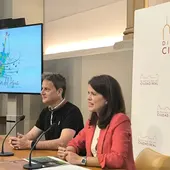 Francisco Moya y María Jesús Pelayo durante la rueda de prensa Francisco Moya y María Jesús Pelayo durante la rueda de prensa
