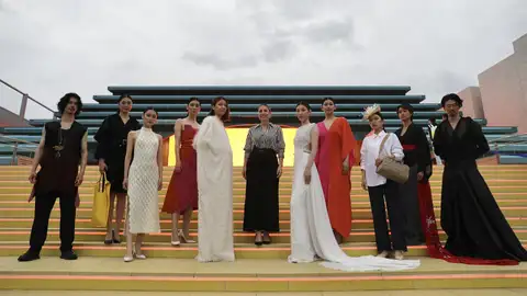 María Guardiola participa en Japón en un acto para promocionar la moda extremeña en la Expo de Osaka 2025 María Guardiola participa en Japón en un acto para promocionar la moda extremeña en la Expo de Osaka 2025