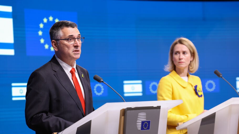 La Alta Representante de la Uni&oacute;n Europea para Pol&iacute;tica Exterior, Kaja Kallas, junto al ministro de Exteriores israel&iacute;
