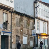 El juzgado paraliza la venta forzosa de varios inmuebles por parte del Concello de Santiago El juzgado paraliza la venta forzosa de varios inmuebles por parte del Concello de Santiago