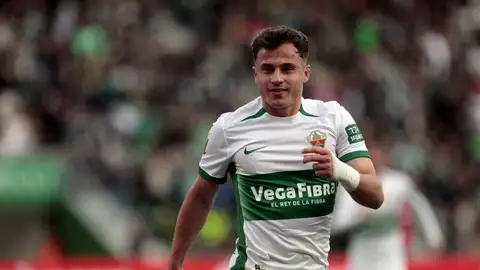 Germán Valera, con la camiseta del Elche. Germán Valera, con la camiseta del Elche.