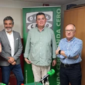 La actualidad informativa de la Vega Baja calienta el debate en la tertulia de 'Más de uno' La actualidad informativa de la Vega Baja calienta el debate en la tertulia de 'Más de uno'