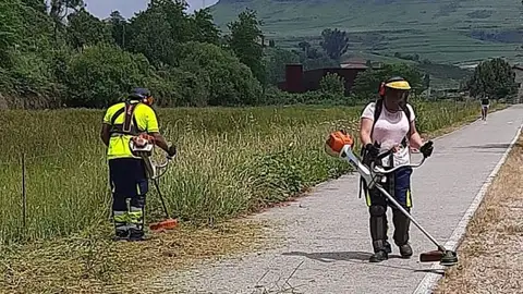 Trabajadores contratados gracias a las ayudas a Corporaciones Locales del Gobierno de Cantabria Trabajadores contratados gracias a las ayudas a Corporaciones Locales del Gobierno de Cantabria