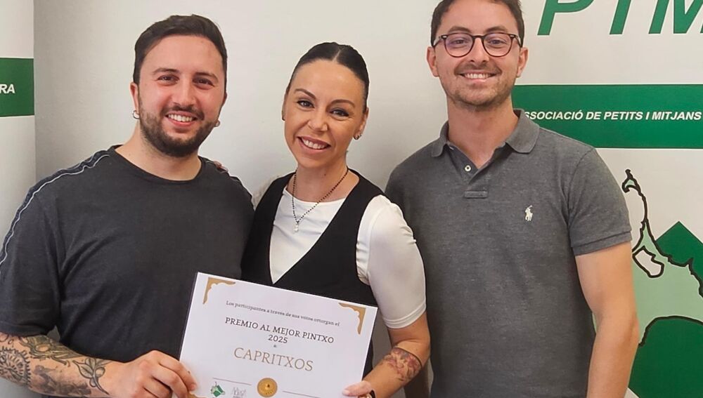El premio al pintxo más votado por el público ha sido para el restaurante Capritxos de Jessica Juan por su propuesta “Tuétano” elaborada por su cocinero Carlos Casado 