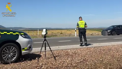 Investigado cuando circulaba a 179 kilómetros/hora en un tramo limitando a 90 Investigado cuando circulaba a 179 kilómetros/hora en un tramo limitando a 90