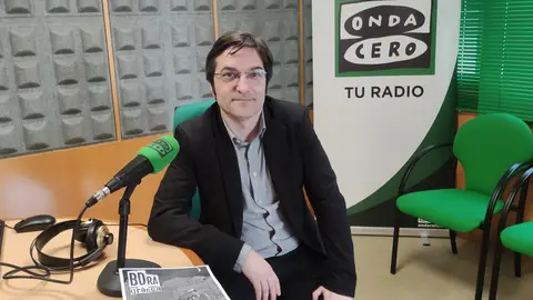 Pontevedra convértese no centro da banda deseñada coa inauguración este xoves de Bdra Gráfica Convidamos ao coordinador do festival de banda deseñada de Pontevedra, Kiko da Silva, para coñecer toda a programación que comeza este xoves e que podemos consultar na páxina web bdragrafica.gal