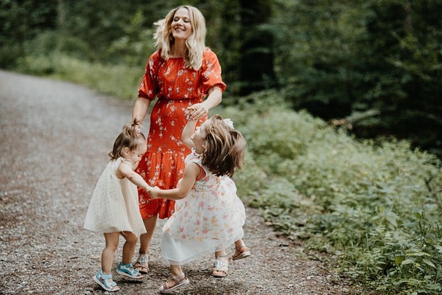 El Ambigú de La Brújula: Malas madres El Ambigú de La Brújula: Malas madres