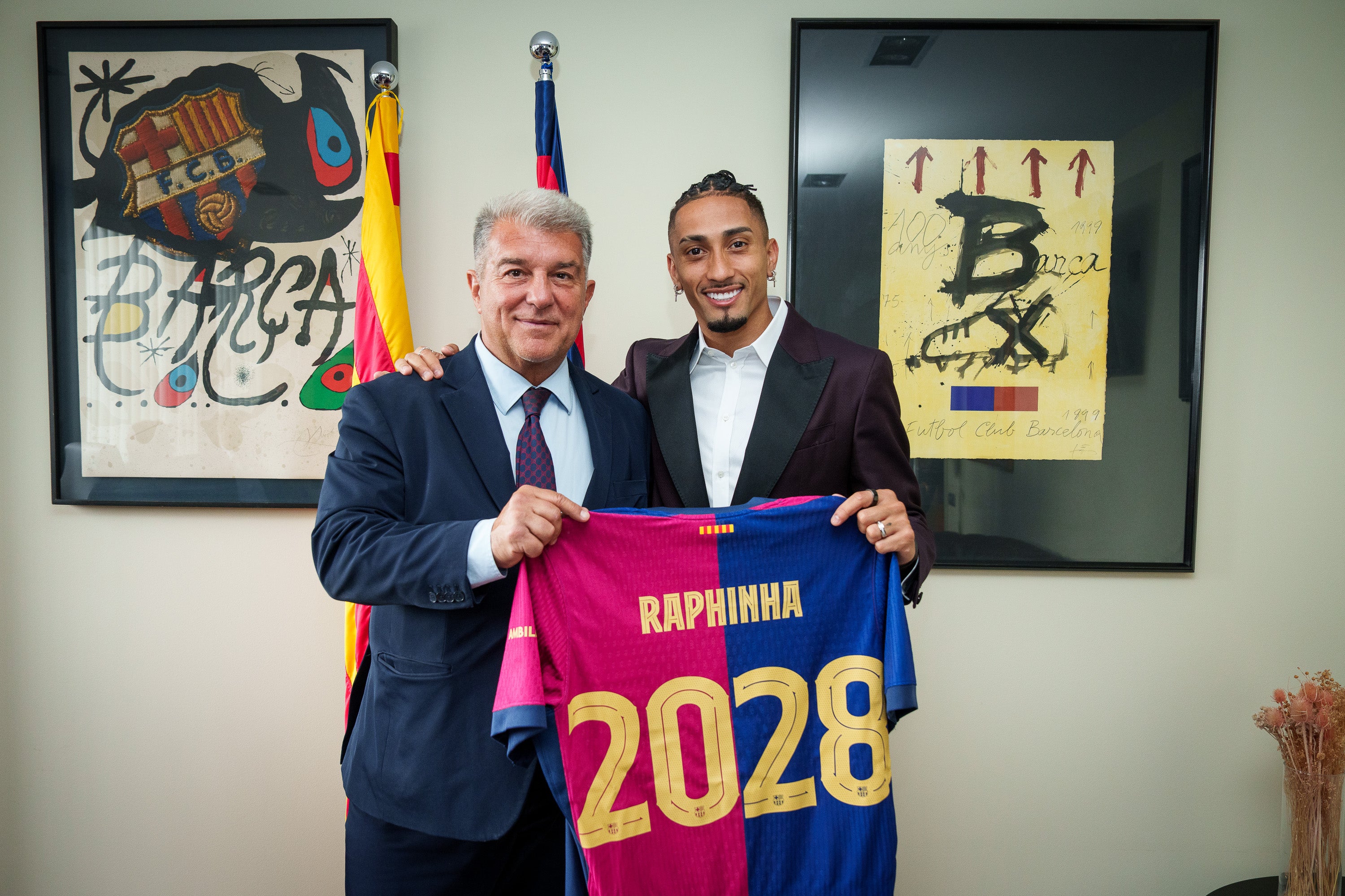 Raphinha renova fins al 2028 Raphinha renova fins al 2028
