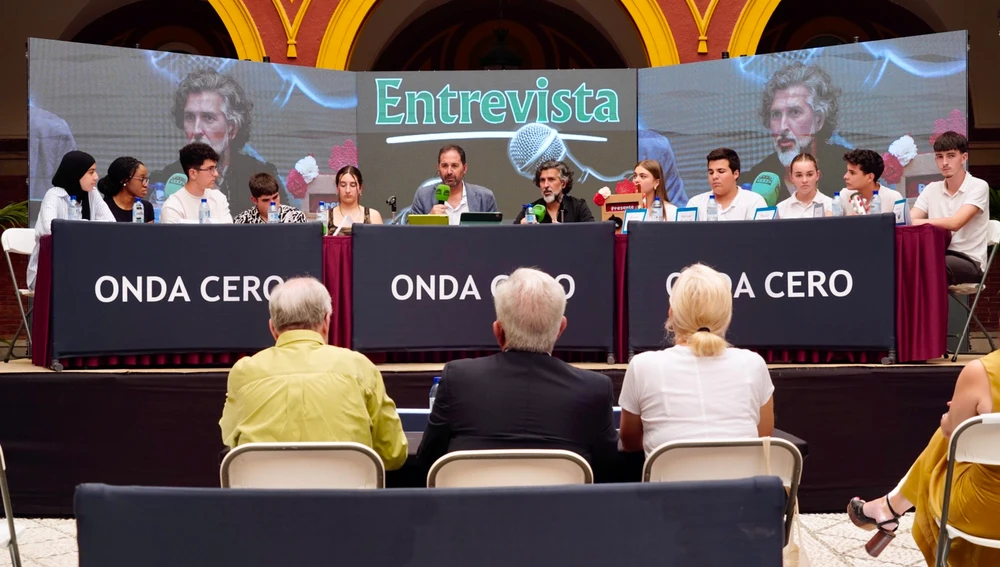 Prueba de la entrevista en la Final de la II Edición de Taller de Radio Prueba de la entrevista en la Final de la II Edición de Taller de Radio