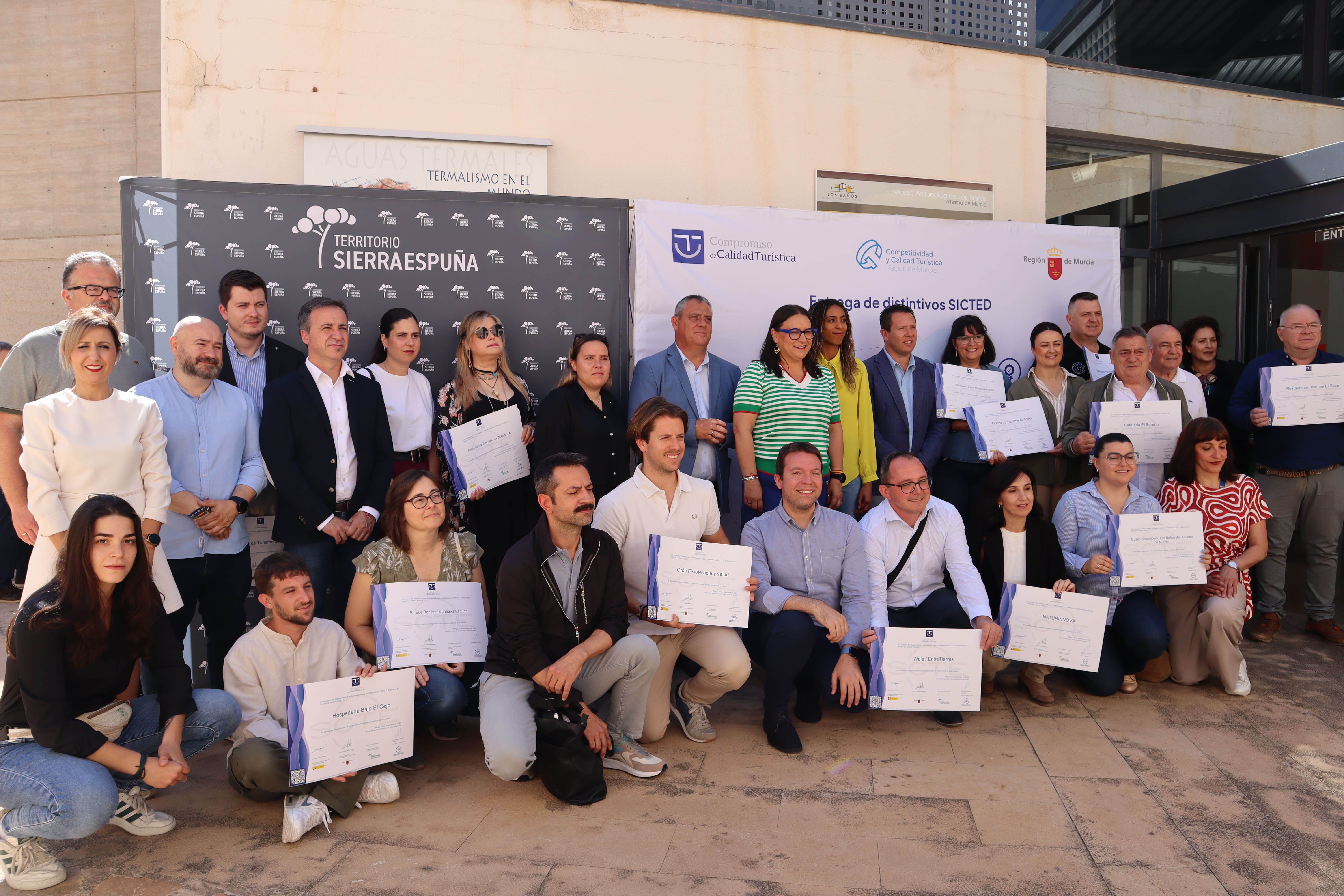 Un total de Treinta empresas y servicios turísticos del Territorio Sierra Espuña distinguidos por su calidad turística. Un total de Treinta empresas y servicios turísticos del Territorio Sierra Espuña distinguidos por su calidad turística.