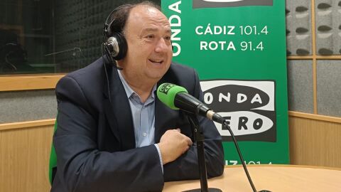 Casimiro Mantell, rector de la UCA