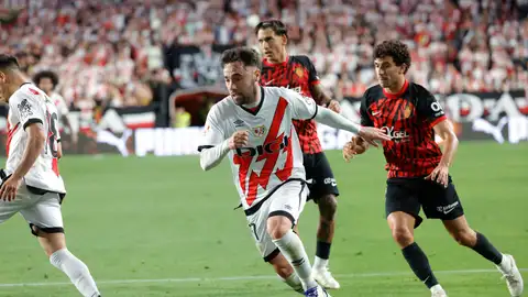 El Celta se clasifica a Europa League y el Rayo a Conference en una última jornada frenética por la lucha por europa El Celta se clasifica a Europa League y el Rayo a Conference en una última jornada frenética por la lucha por europa