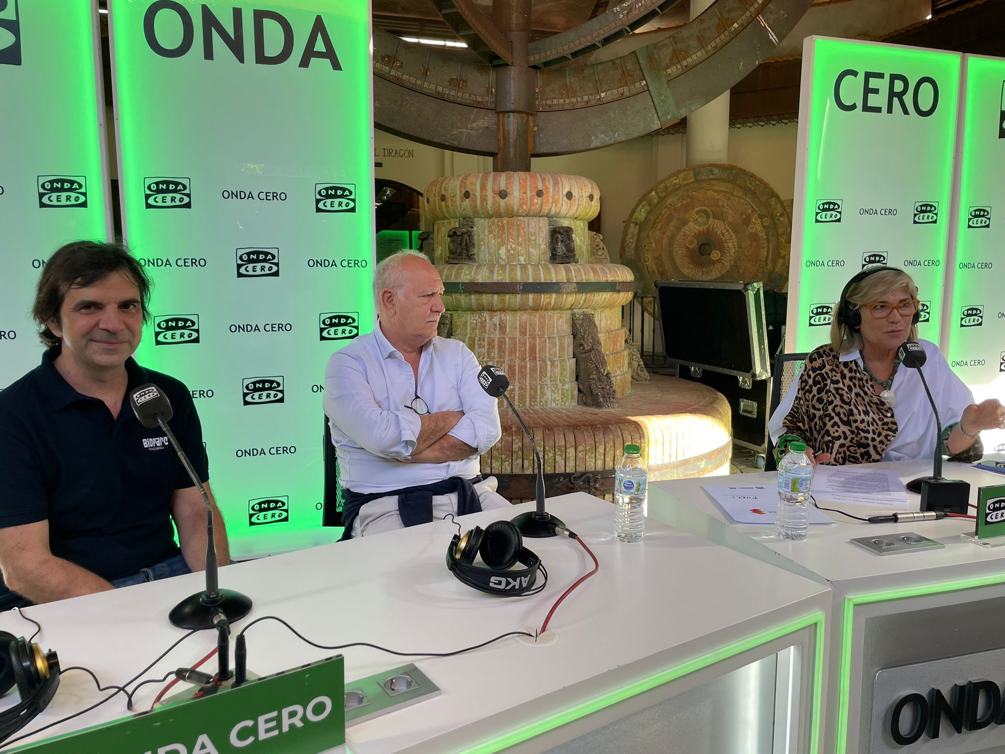 Jesús Recuero, director técnico y veterinario en BIOPARC Fuengirola: “El veterinario no es más que un cuidador especializado en salud” Jesús Recuero, director técnico y veterinario en BIOPARC Fuengirola: “El veterinario no es más que un cuidador especializado en salud”