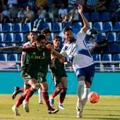 Gallego contra el Real Oviedo Gallego contra el Real Oviedo