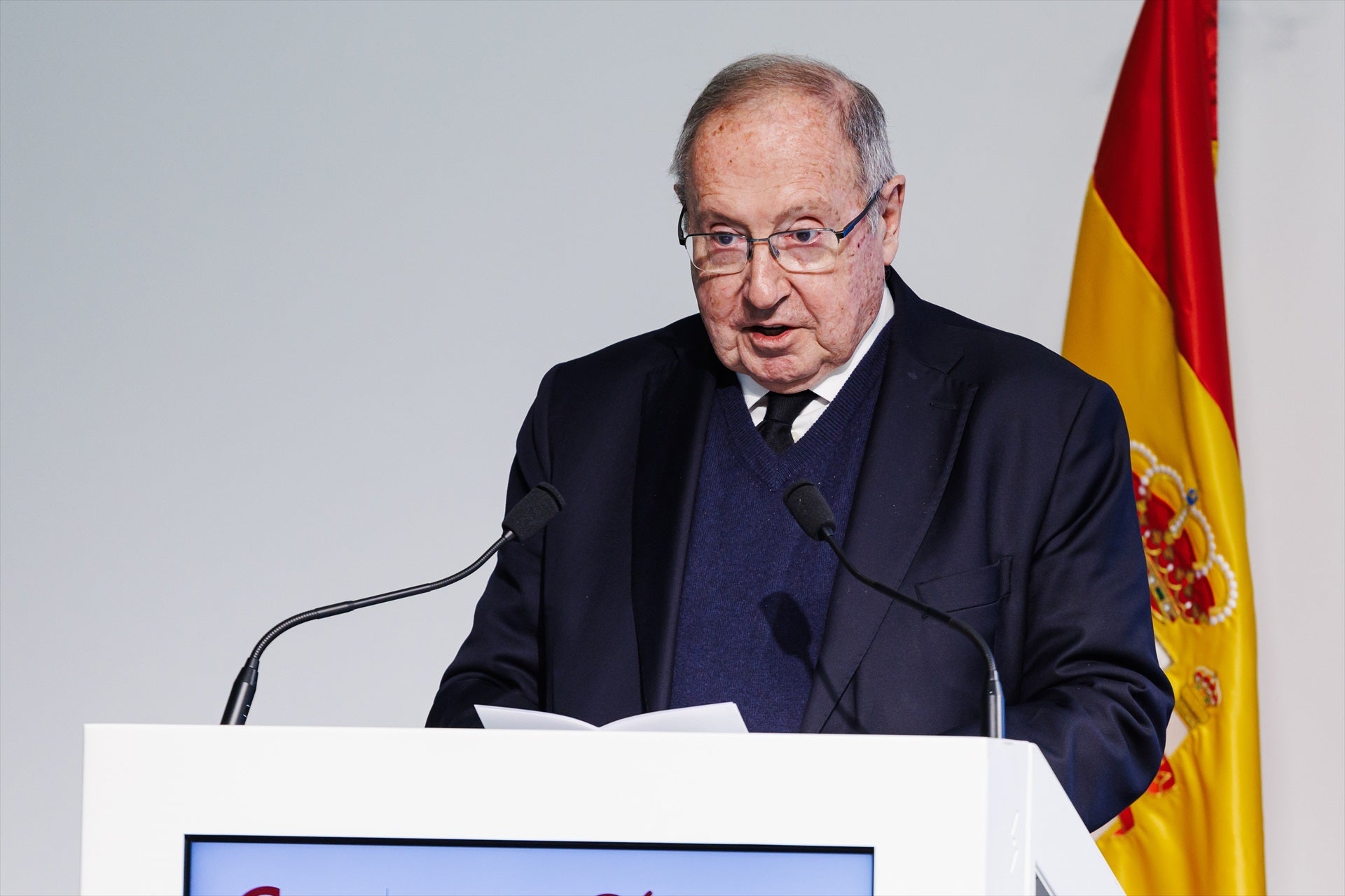 El "impuesto del tiempo" y las tasas impositivas lastran a las empresas españolas El "impuesto del tiempo" y las tasas impositivas lastran a las empresas españolas