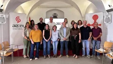 La Asociación de Gestores Culturales de Extremadura amplía su RedMaraña en las comarcas de la provincia de Cáceres La Asociación de Gestores Culturales de Extremadura amplía su RedMaraña en las comarcas de la provincia de Cáceres