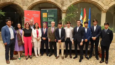 Seis novilleros participan en el Circuito de Novilladas de Extremadura, que celebrará la final en Alcántara en agosto Seis novilleros participan en el Circuito de Novilladas de Extremadura, que celebrará la final en Alcántara en agosto