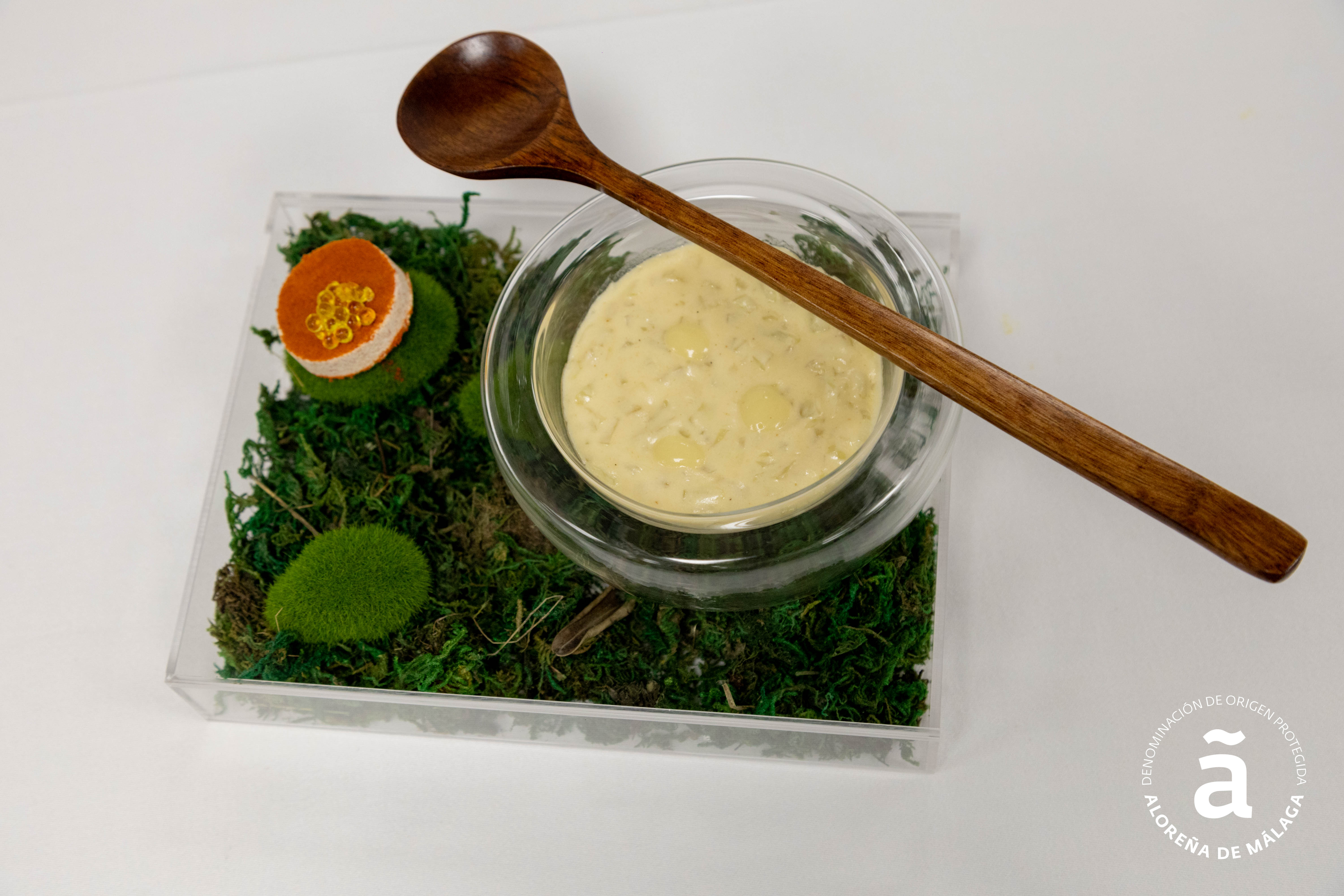 La propuesta “Campo, sembrado en mesa” ganadora en el VI concurso gastronómico “La Aloreña de Málaga en la mesa” La propuesta “Campo, sembrado en mesa” ganadora en el VI concurso gastronómico “La Aloreña de Málaga en la mesa”