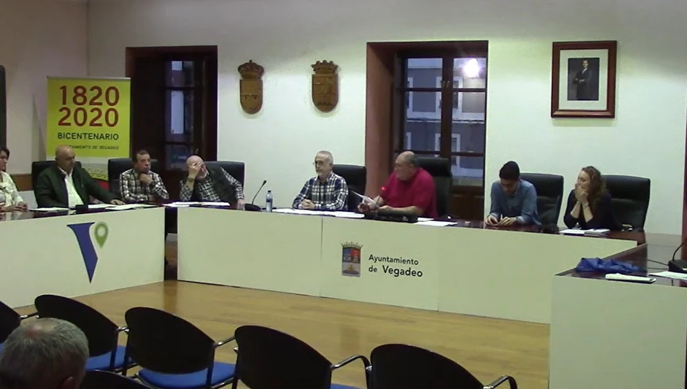 Vegadeo aprueba el presupuesto municipal en casi 4,9 millones. Vegadeo aprueba el presupuesto municipal en casi 4,9 millones.