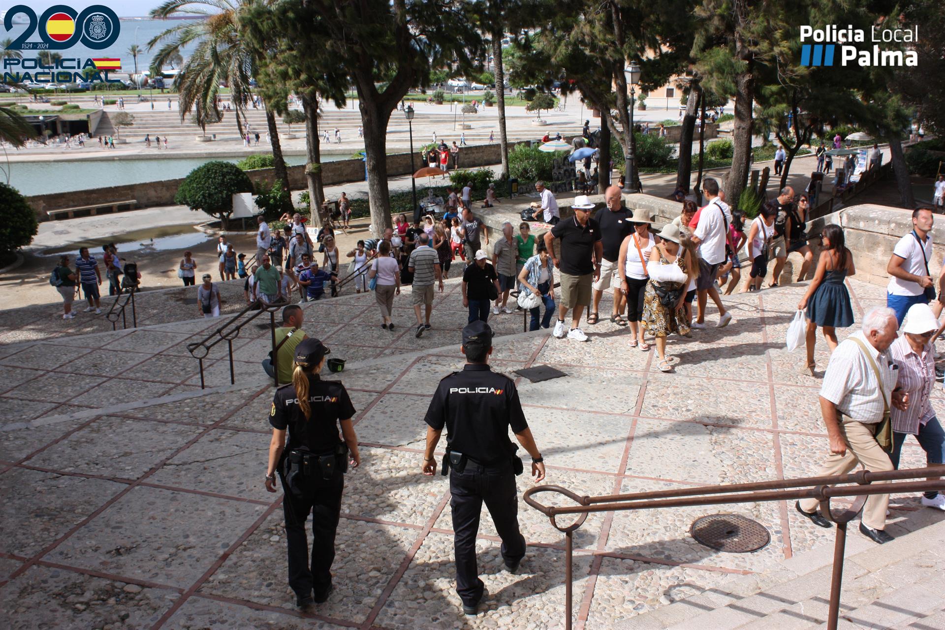 10 agentes de la Policía Nacional en Palma se quedan sin un lugar para dormir, según denuncia JUPOL 10 agentes de la Policía Nacional en Palma se quedan sin un lugar para dormir, según denuncia JUPOL