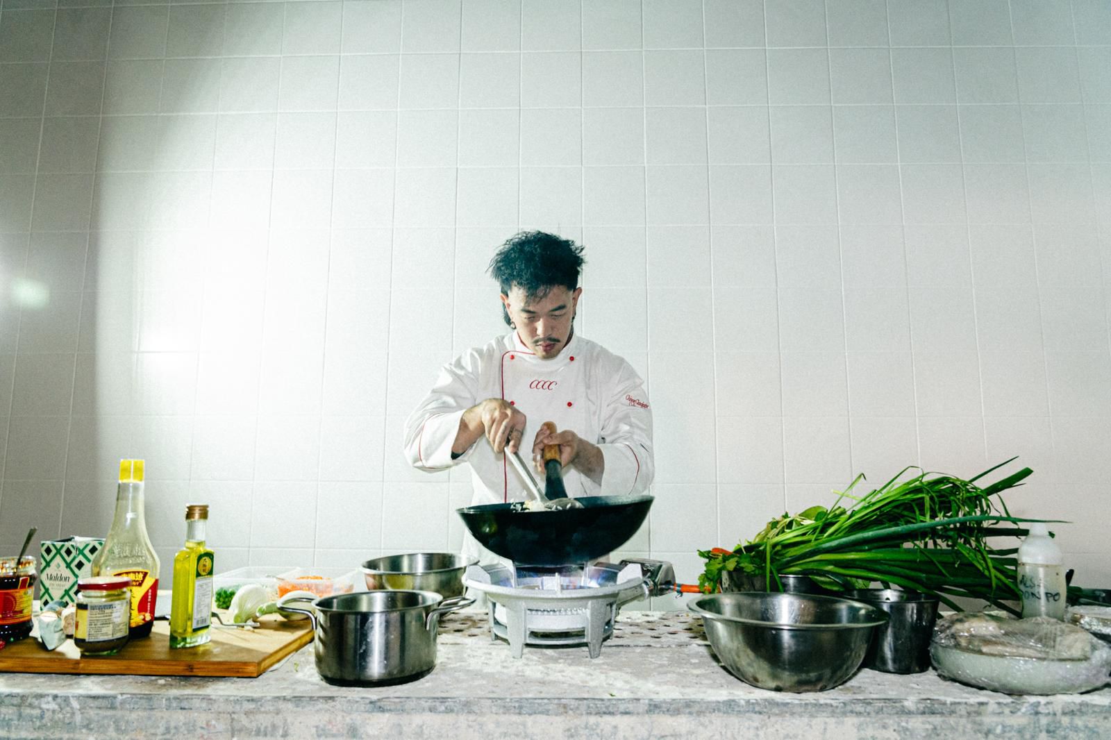 Jie Lin Wu: el alma bicultural que ha encendido la llama de la cocina china en Murcia Jie Lin Wu: el alma bicultural que ha encendido la llama de la cocina china en Murcia