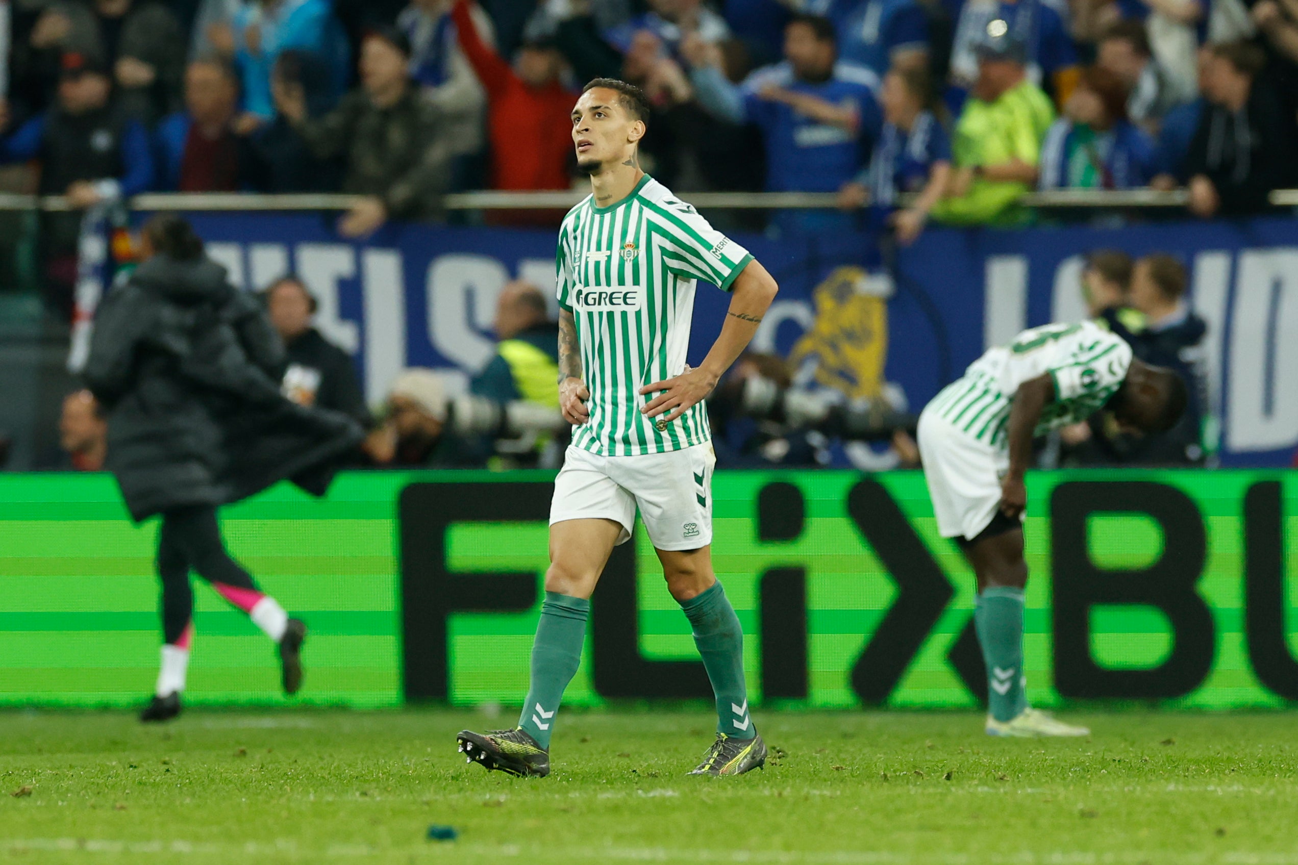 El Betis se hunde en la segunda parte y el Chelsea alza la Conference El Betis se hunde en la segunda parte y el Chelsea alza la Conference