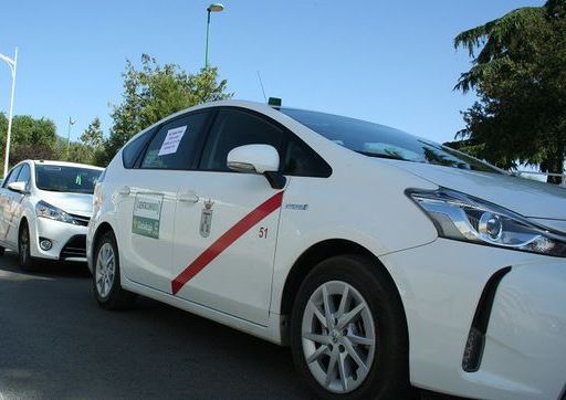 El Ayuntamiento realizará las pruebas para la obtención del permiso local de conducción de taxis el 12 de junio El Ayuntamiento realizará las pruebas para la obtención del permiso local de conducción de taxis el 12 de junio