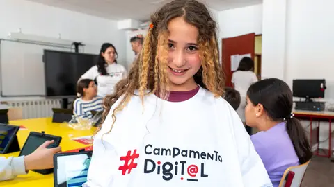 Campamento Digital: la alternativa gratuita ideal para que los jóvenes aprendan tecnología este verano Campamento Digital: la alternativa gratuita ideal para que los jóvenes aprendan tecnología este verano