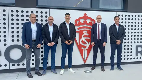 Joaquín Alonso, Emilio Gutiérrez, Israel Villaseñor, David Guerra y Felipe Vega-Arango, esta mañana en Mareo Joaquín Alonso, Emilio Gutiérrez, Israel Villaseñor, David Guerra y Felipe Vega-Arango, esta mañana en Mareo