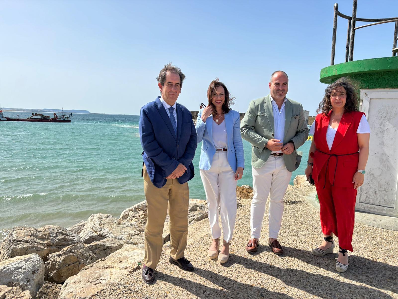 La Junta adjudica el dragado de mantenimiento de la bocana del puerto de Conil por 2.223.000 euros La Junta adjudica el dragado de mantenimiento de la bocana del puerto de Conil por 2.223.000 euros