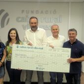 El Ayuntamiento de Vila-real y Fundación Caixa Rural han entregado lo recaudado de la elaboración del all i oli en fiestas