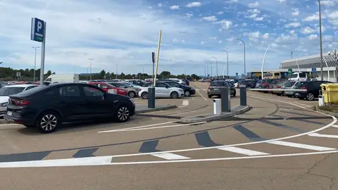 El aeropuerto de Castellón licita la gestión del parking para dar respuesta al incremento de usuarios El aeropuerto de Castellón licita la gestión del parking para dar respuesta al incremento de usuarios