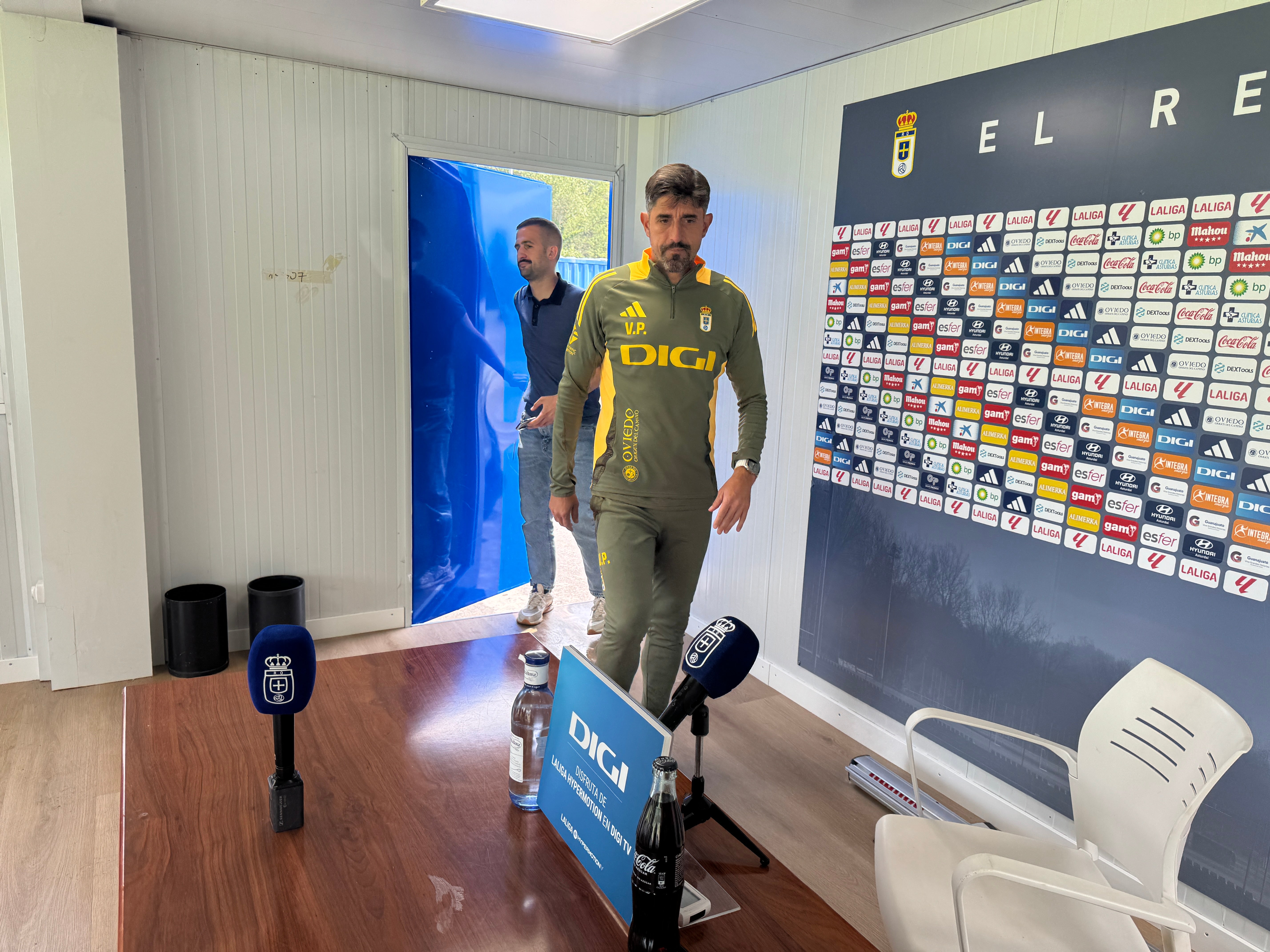 Paunovic deja el banquillo azul Paunovic deja el banquillo azul