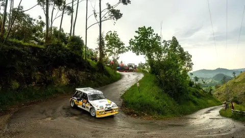 Un coche participa en el Rallye de Hoznayo Un coche participa en el Rallye de Hoznayo
