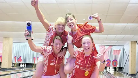 Selección Castellanomanchega Femenina de Bolos Campeonas de España Selección Castellanomanchega Femenina de Bolos Campeonas de España