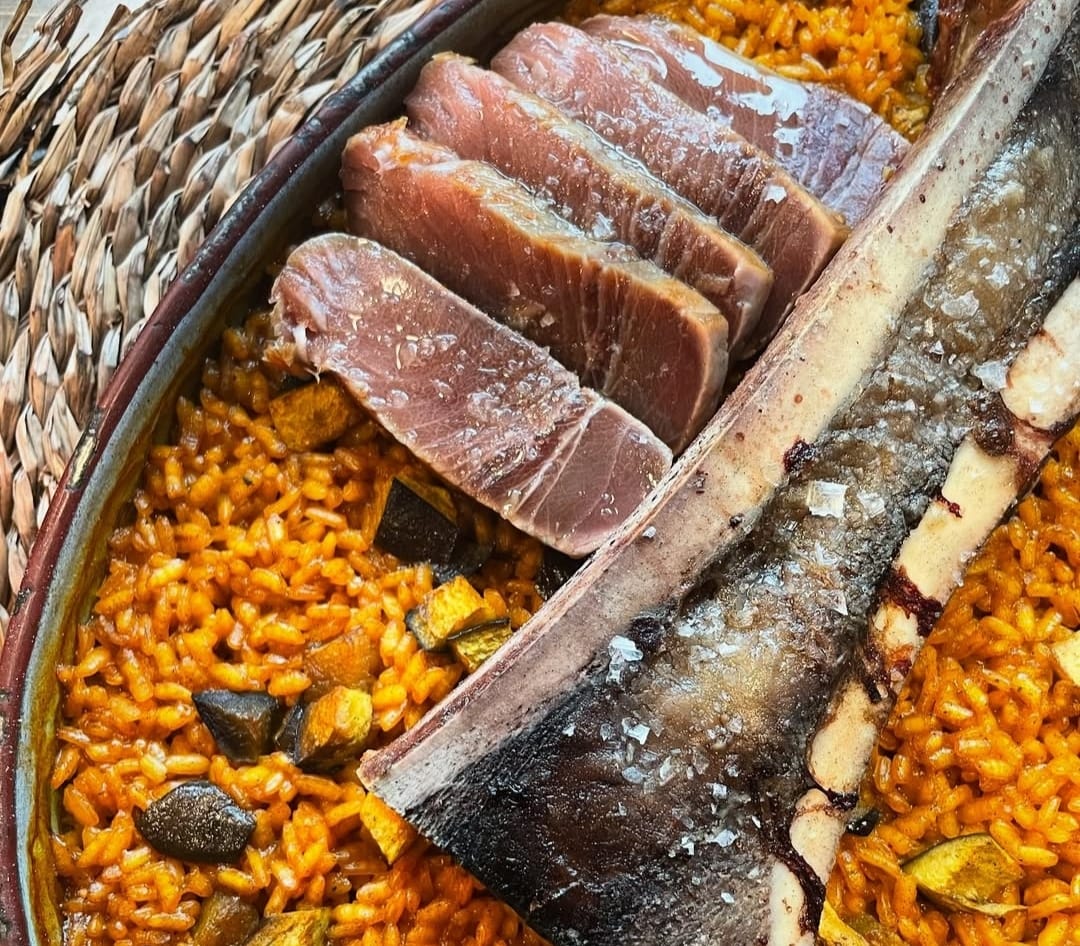 El restaurante Arre (Castelló) entra en la prestigiosa Guía Michelín: "Intentamos indagar a nuestra manera" El restaurante Arre (Castelló) entra en la prestigiosa Guía Michelín: "Intentamos indagar a nuestra manera"