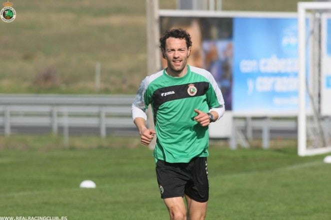 Pablo Pinillos: "En el Racing viví momentos inolvidables y ojalá puedan revivirse viendo como está el club" Pablo Pinillos: "En el Racing viví momentos inolvidables y ojalá puedan revivirse viendo como está el club"