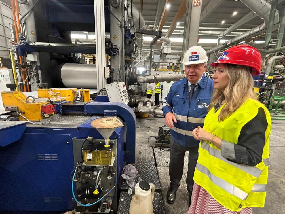 Mar Vaquero destaca en Sabiñánigo el "alto valor económico, industrial y social” de Iberfoil Mar Vaquero destaca en Sabiñánigo el "alto valor económico, industrial y social” de Iberfoil