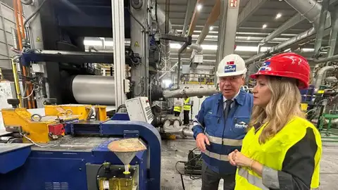 Mar Vaquero destaca en Sabiñánigo el "alto valor económico, industrial y social” de Iberfoil Mar Vaquero destaca en Sabiñánigo el "alto valor económico, industrial y social” de Iberfoil