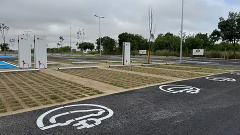 Huesca estrena el aparcamiento disuasorio de la calle Pilar Lorengar Huesca estrena el aparcamiento disuasorio de la calle Pilar Lorengar