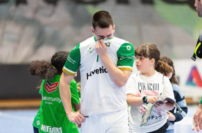 Aitor García Duo: "Todavía no sé por qué hemos descendido" Aitor García Duo: "Todavía no sé por qué hemos descendido"